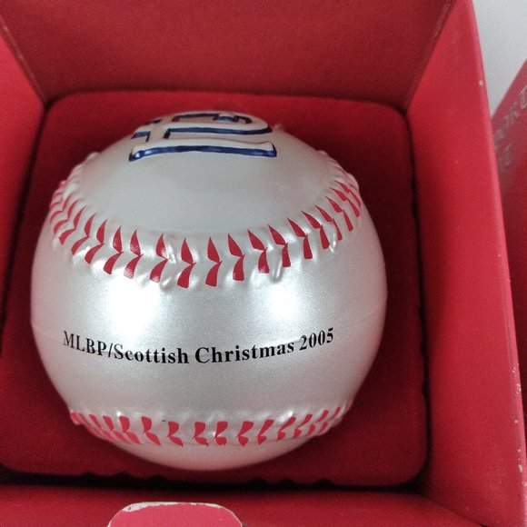Lot of 2 St. Louis Cardinals MLB Baseball Scottish Christmas 2005 Ornaments - Picture 10 of 11